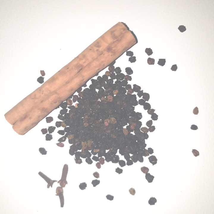 Homemade Elderberry Cough Syrup Recipe for Immune Support